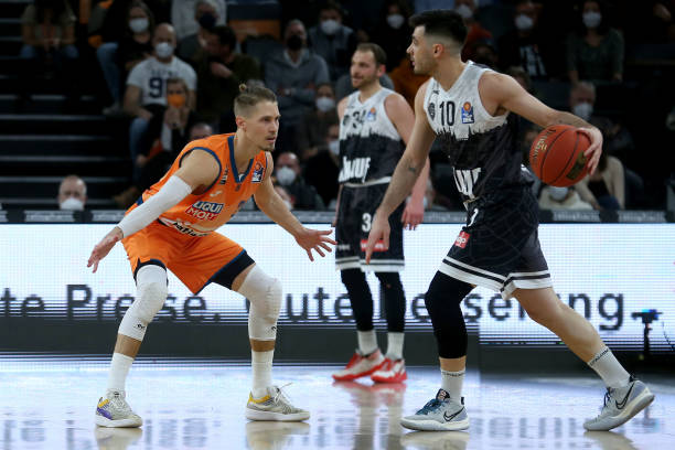 王非尼亚 王非尼亚