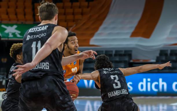 态首次亮相 态首次亮相