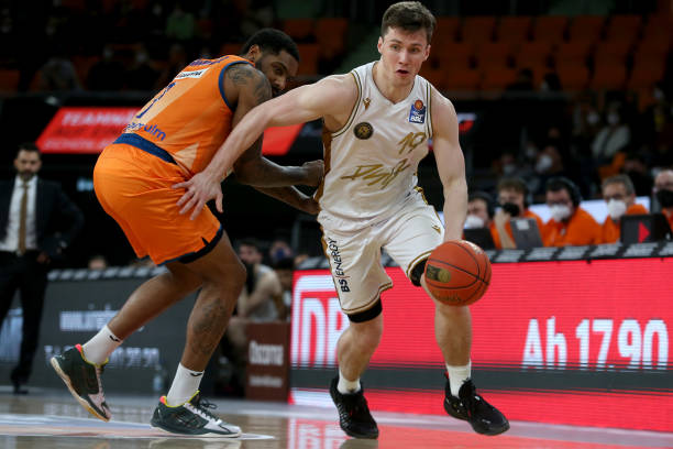 尤文曾在葡 尤文曾在葡